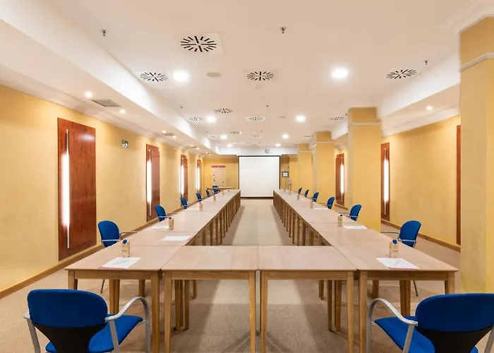 جي إف فانابيه 4*