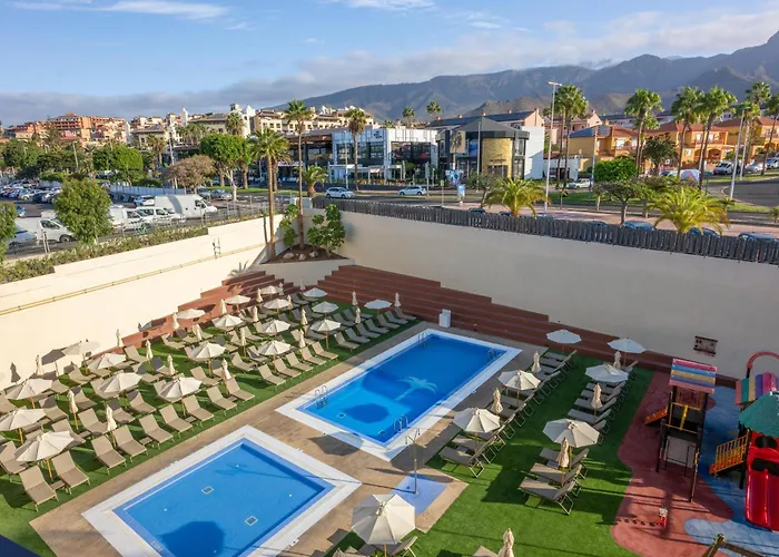 فندق جي إف فانابيه أذيخي