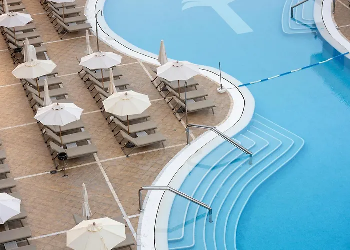 جي إف فانابيه أذيخي